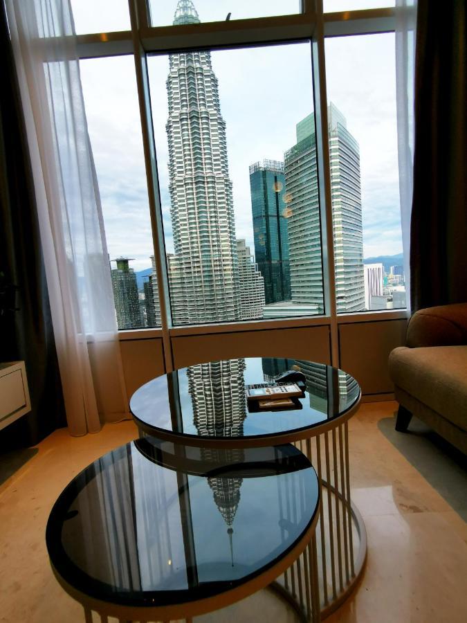 Sky Suites Klcc By Autumn Suites Premium Stay Куала Лумпур Екстериор снимка