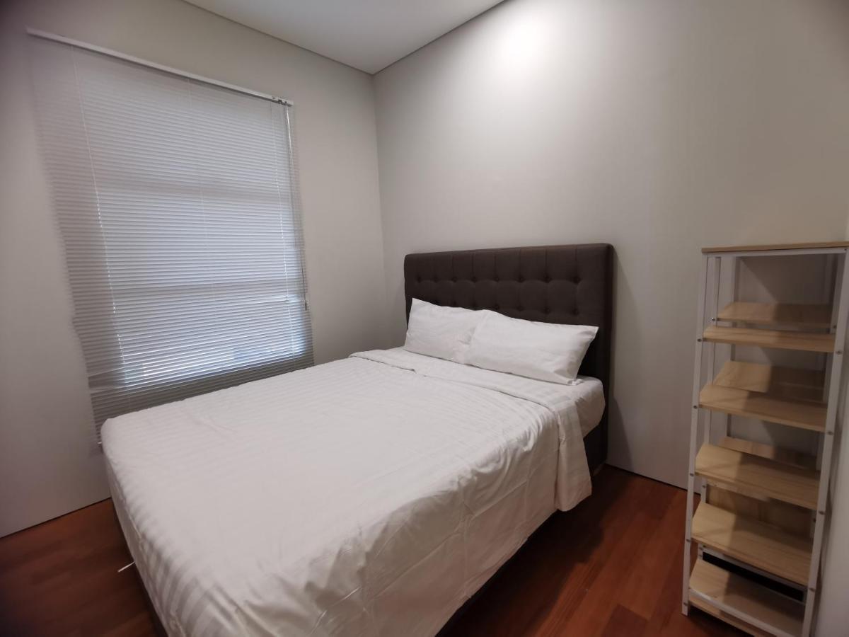 Sky Suites Klcc By Autumn Suites Premium Stay Куала Лумпур Екстериор снимка