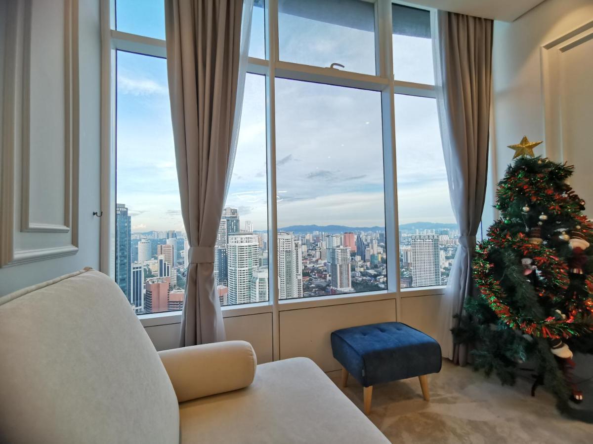 Sky Suites Klcc By Autumn Suites Premium Stay Куала Лумпур Екстериор снимка