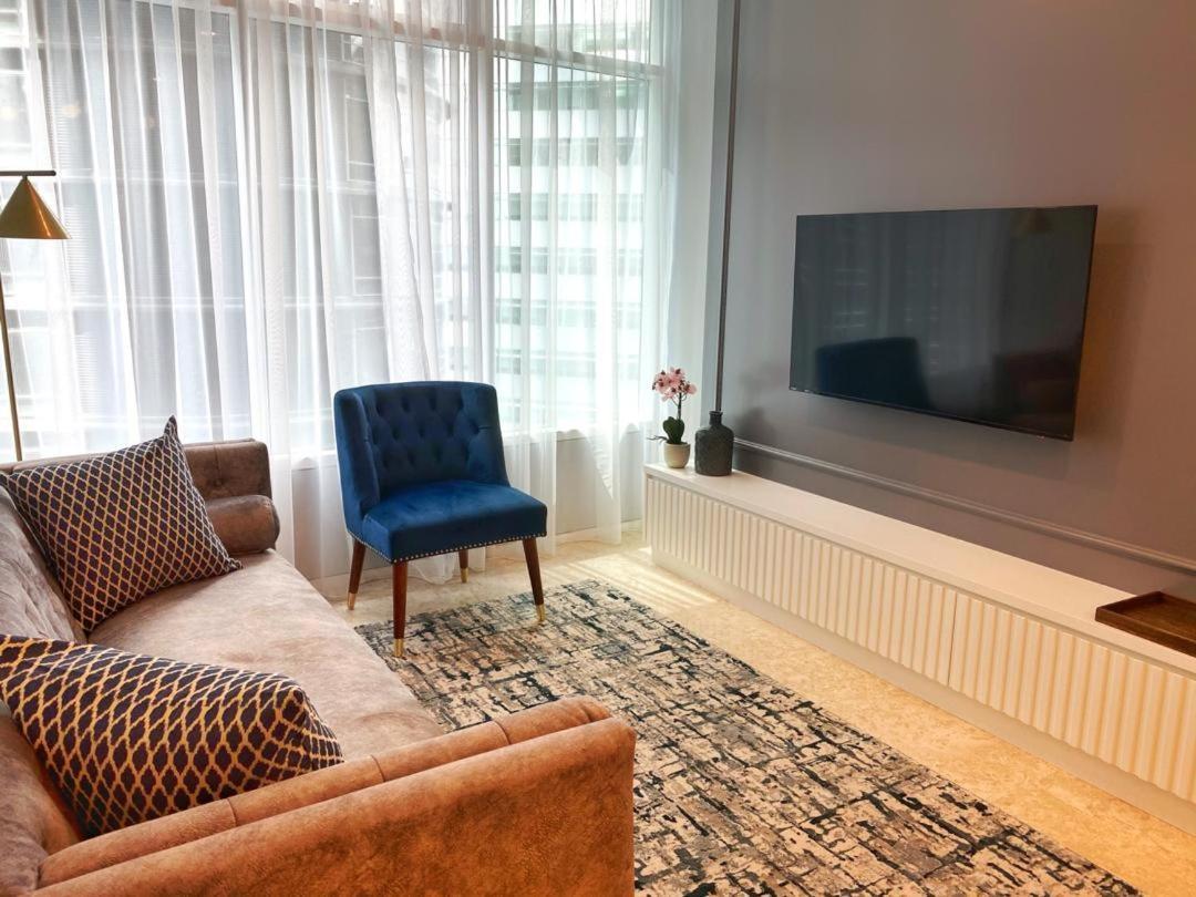 Sky Suites Klcc By Autumn Suites Premium Stay Куала Лумпур Екстериор снимка